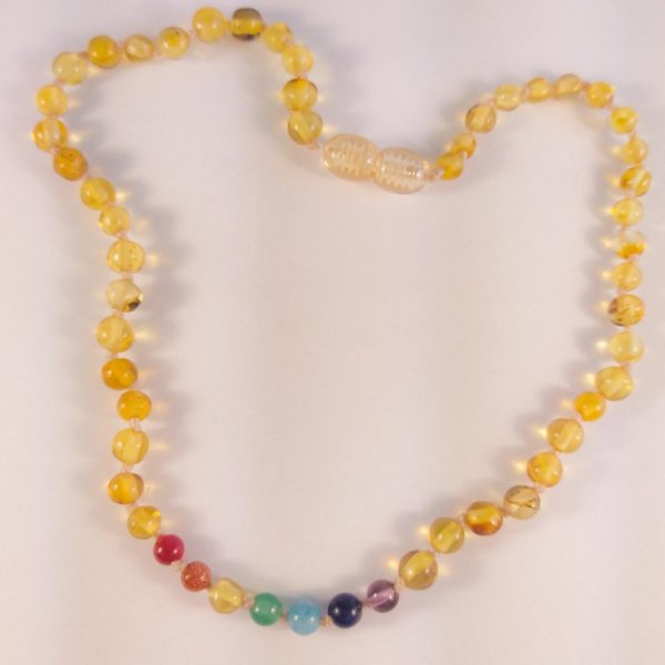 Collar artesanal para niños y niñas ámbar 7 chakras